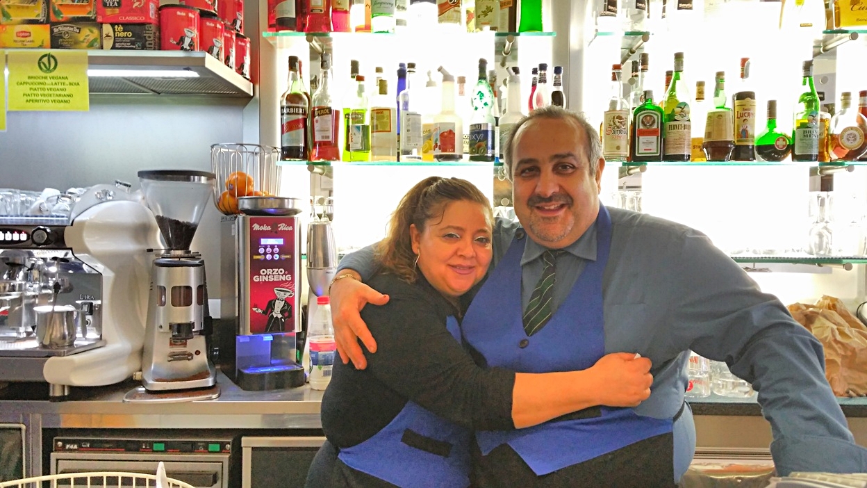 Francesca and Lucinao in Mio Bar, Bologna - Pubtourist